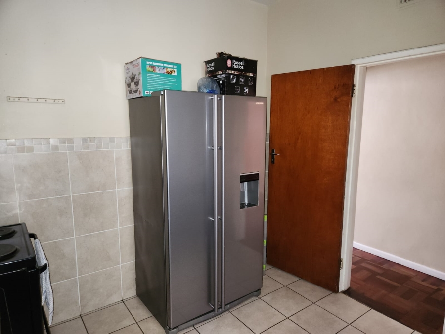 2 Bedroom Property for Sale in Humewood Eastern Cape